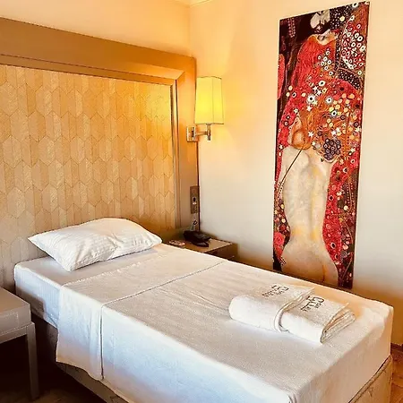 Fifty5 Hotel 3*